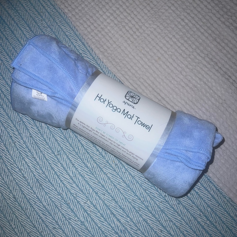 Apana Light Blue Hot Yoga Mat Towel